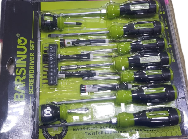 Набор отвёрток 23 предмета КНР