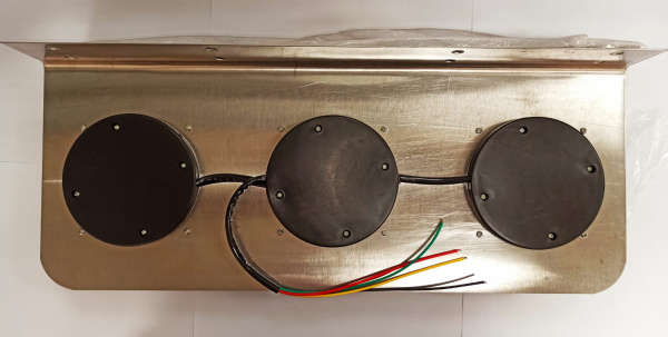 Стопарь тройной круглый хром