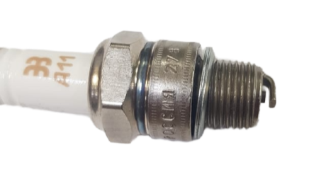 Свеча APS A11 с короткой юбкой (Россия)