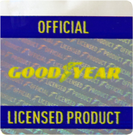 Щетка стеклоочистителя Goodyear Frame GY000318 18"/45см всесезонная каркасная, 3 переходника