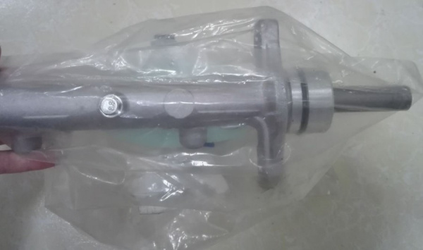 Главный тормозной цилиндр AP-2086F (47201-60720)