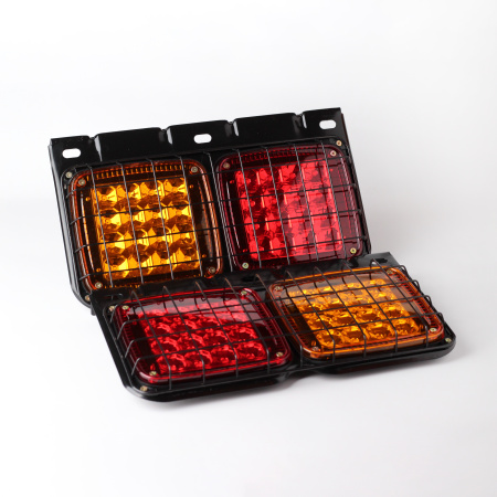 Стоп сигнал двойной, с решеткой, диодный (32диода) (комплект L/R) 24V (ZC-A-121) LUNARIS